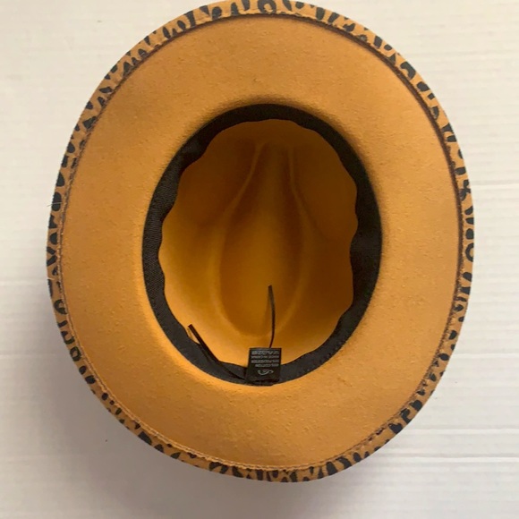 Cheetah Print Wide Brim Hat - Picture 5 of 5